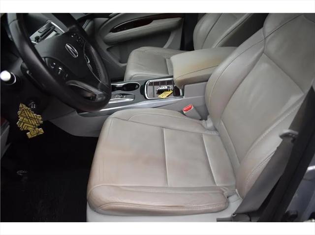 2016 Acura MDX Technology with Entertainment Package