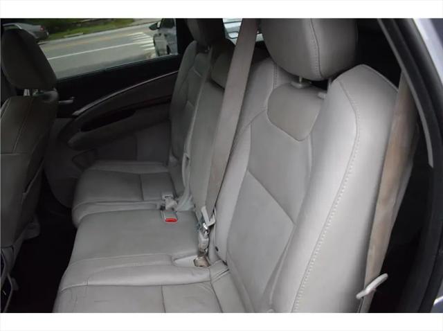 2016 Acura MDX Technology with Entertainment Package