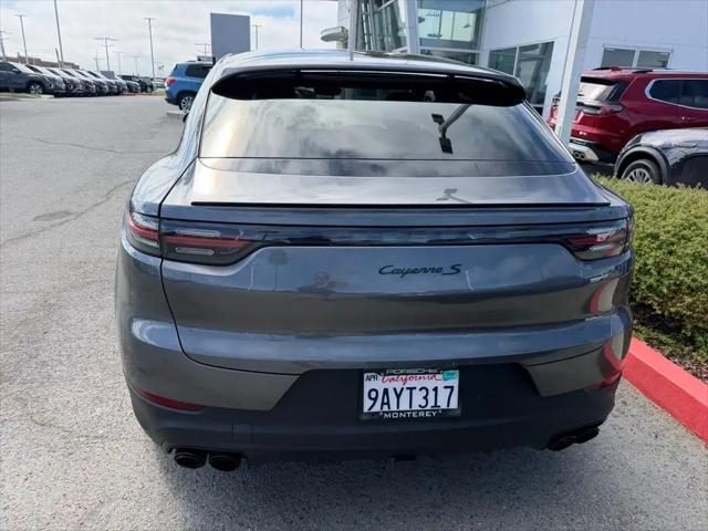 2022 Porsche Cayenne S