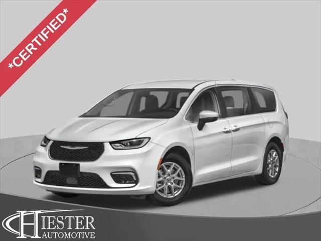 2023 Chrysler Pacifica Touring L for sale in Lillington, NC