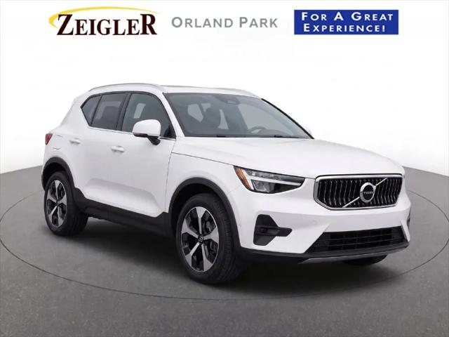 2025 Volvo XC40 B5 Plus Bright Theme for sale in Orland Park, IL