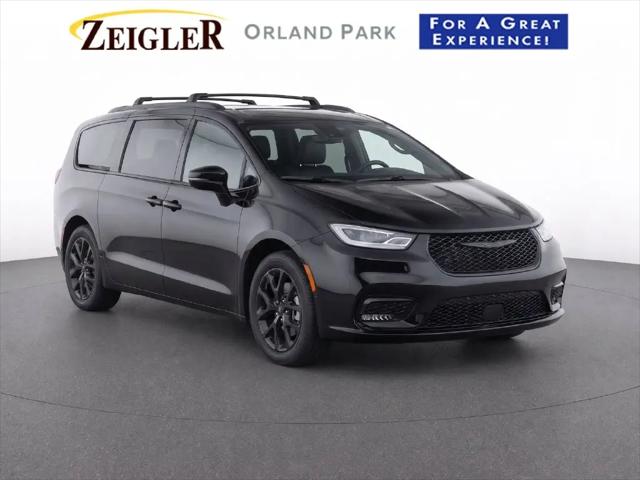 2025 Chrysler Pacifica Limited for sale in Orland Park, IL