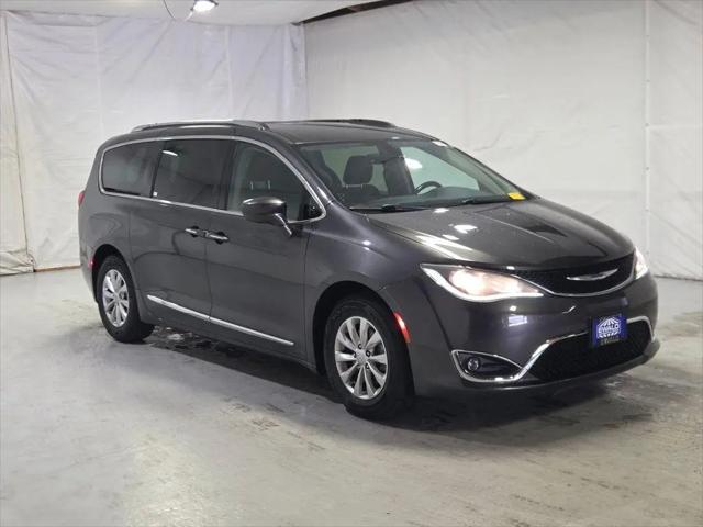 2018 Chrysler Pacifica Touring L Plus for sale in Franklin, WI