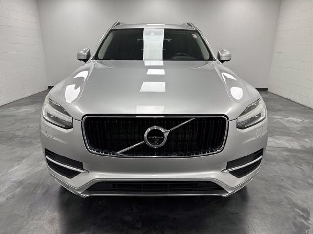 2017 Volvo XC90 T6 Momentum