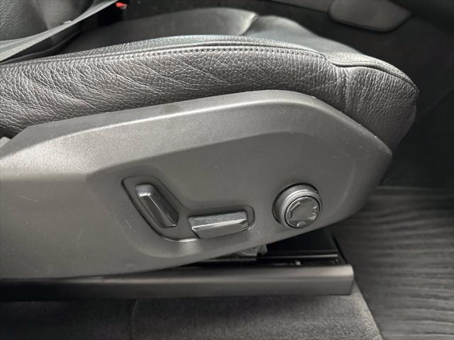 2017 Volvo XC90 T6 Momentum