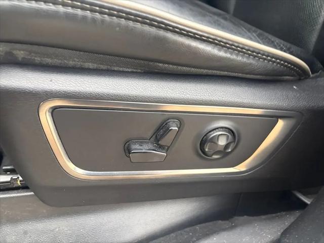 2019 Ram 1500 Limited Crew Cab 4x4 57 Box