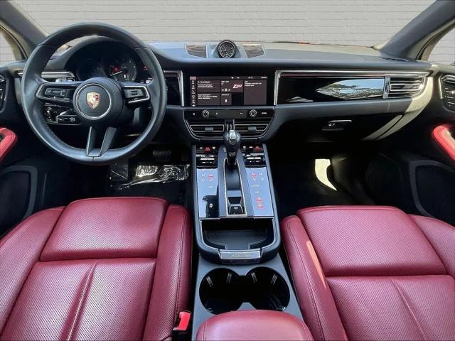 2023 Porsche Macan Macan