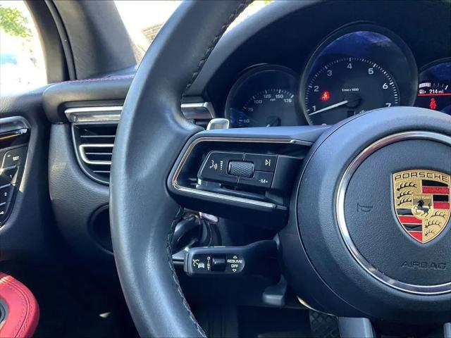 2023 Porsche Macan Macan
