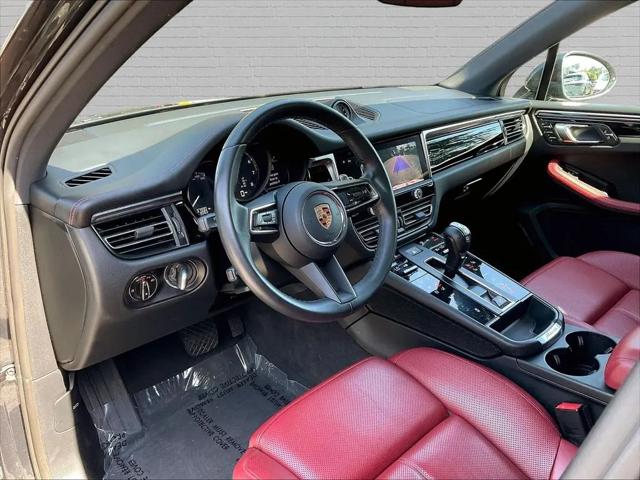 2023 Porsche Macan Macan
