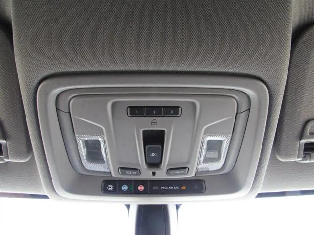 2021 GMC Sierra 1500 4WD Crew Cab Standard Box Elevation