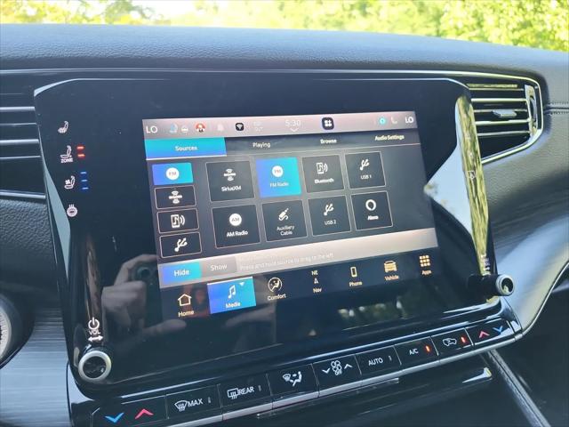 2023 Jeep Wagoneer Series III 4x4