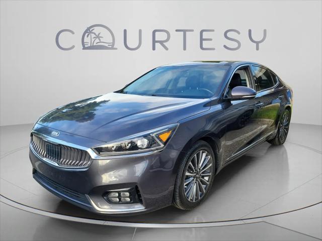 2017 Kia Cadenza Technology for sale in Tampa, FL