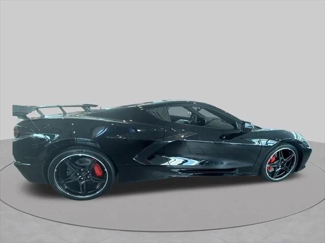 2025 Chevrolet Corvette Stingray RWD Coupe 2LT