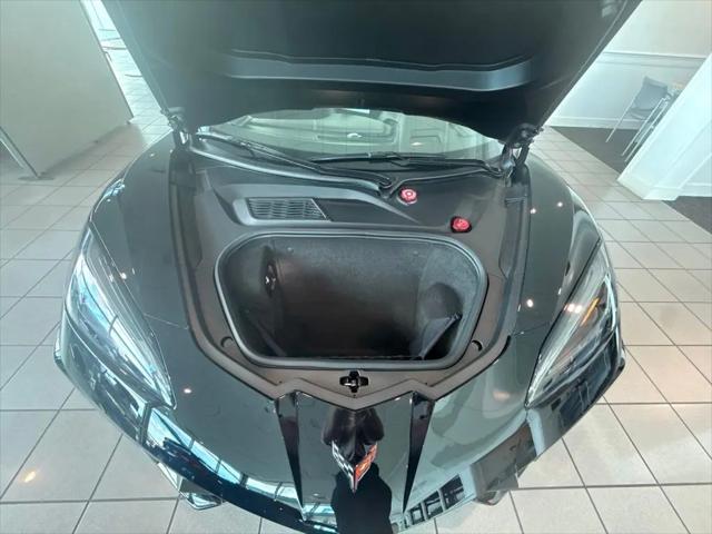 2025 Chevrolet Corvette Stingray RWD Coupe 2LT