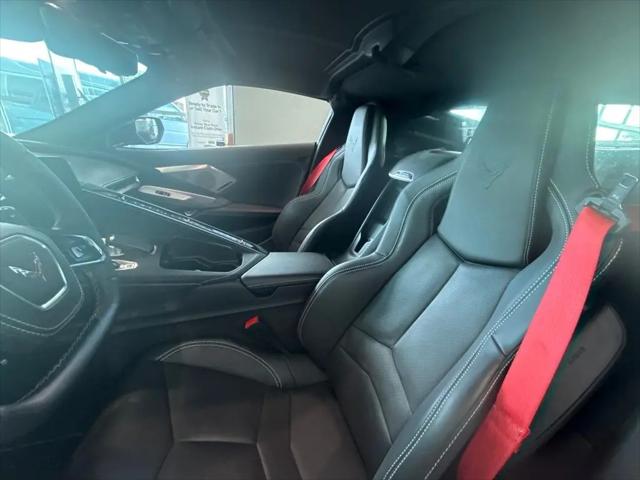 2025 Chevrolet Corvette Stingray RWD Coupe 2LT