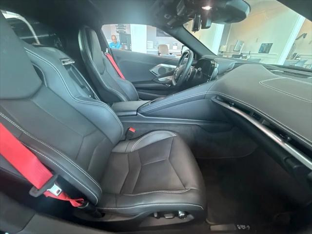 2025 Chevrolet Corvette Stingray RWD Coupe 2LT