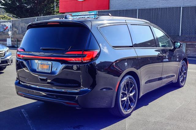 2025 Chrysler Pacifica Limited