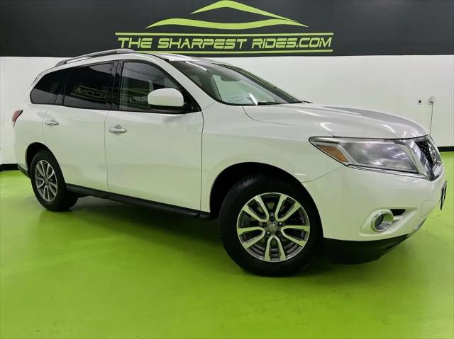 2016 Nissan Pathfinder SV for sale in Englewood, CO