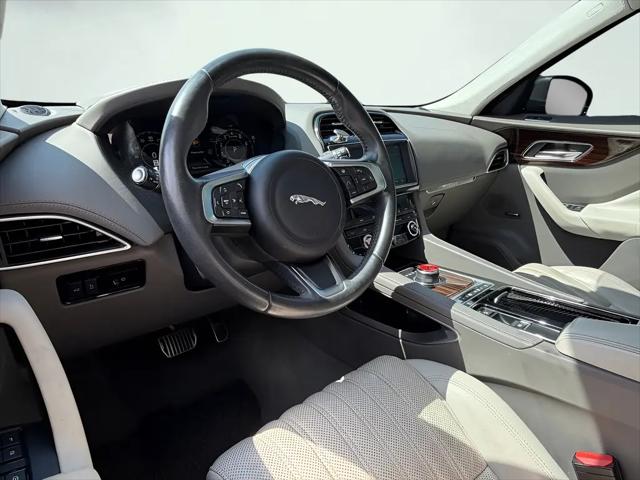 2019 Jaguar F-PACE 30t Portfolio