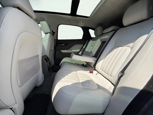 2019 Jaguar F-PACE 30t Portfolio