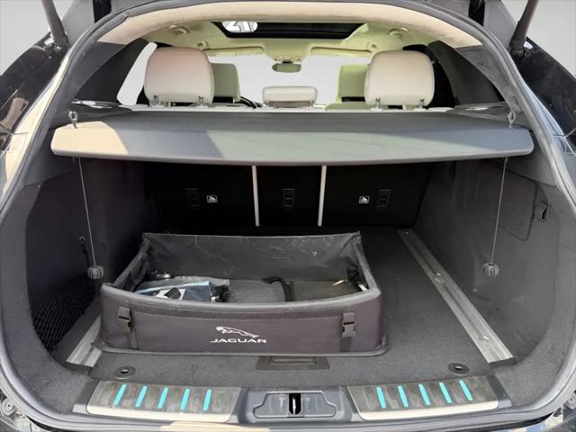 2019 Jaguar F-PACE 30t Portfolio