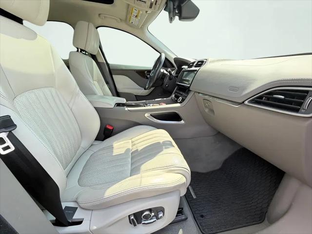 2019 Jaguar F-PACE 30t Portfolio