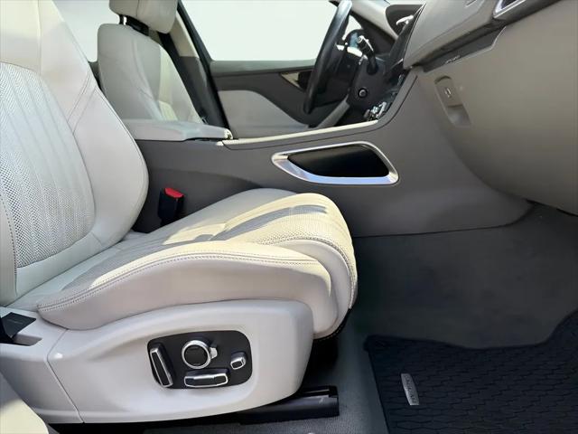 2019 Jaguar F-PACE 30t Portfolio