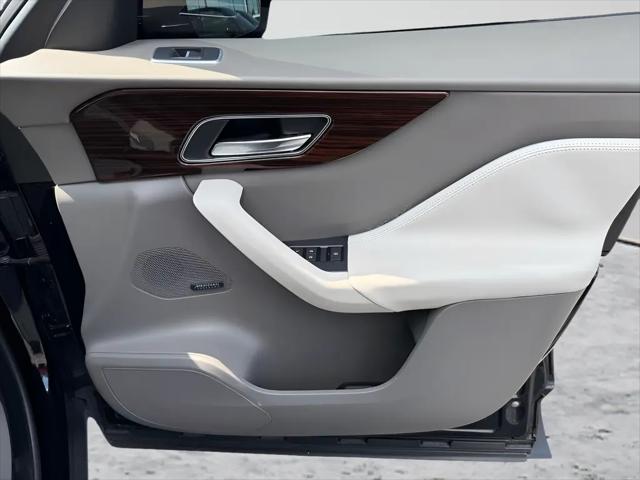 2019 Jaguar F-PACE 30t Portfolio