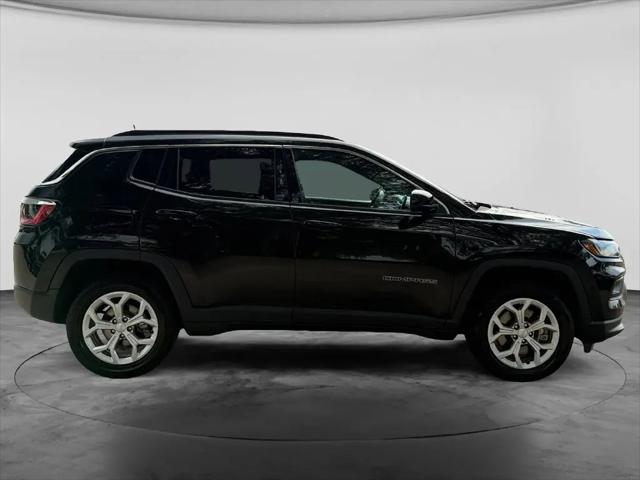 2024 Jeep Compass Latitude 4x4