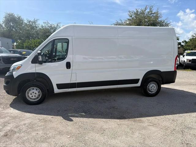 2025 Ram ProMaster 2500 Cargo Van Tradesman High Roof 159 WB w/Pass Seat