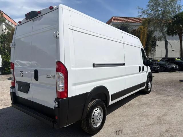 2025 Ram ProMaster 2500 Cargo Van Tradesman High Roof 159 WB w/Pass Seat