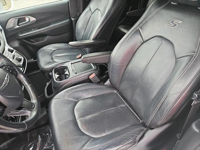2018 Chrysler Pacifica Touring L Plus