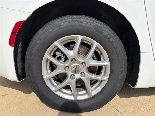 2023 Chrysler Pacifica Touring