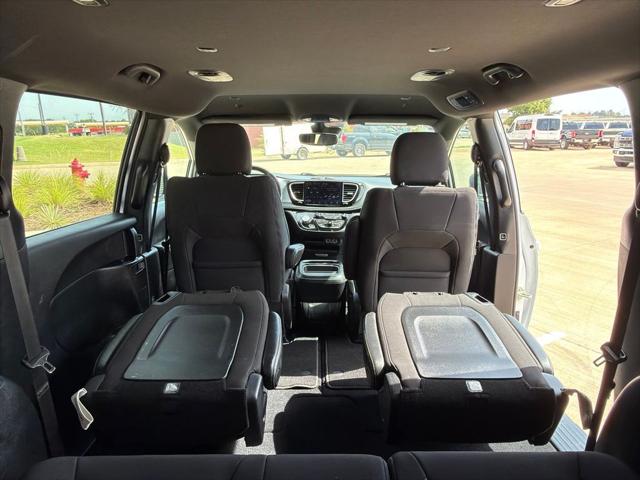 2023 Chrysler Pacifica Touring