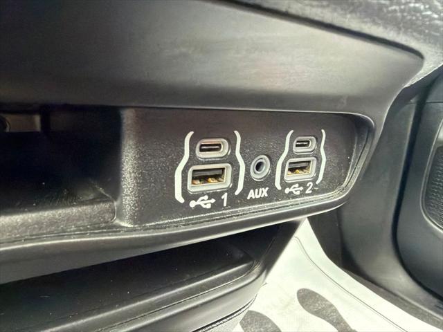 2023 Chrysler Pacifica Touring