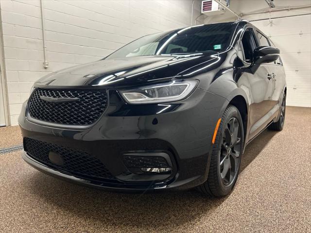 2024 Chrysler Pacifica Limited
