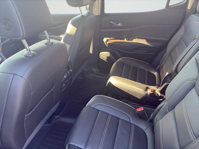 2021 GMC Acadia AWD Denali