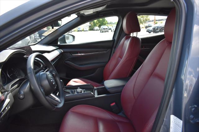 2026 Mazda Mazda3 2.5 S Carbon Edition