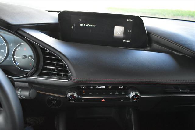 2026 Mazda Mazda3 2.5 S Carbon Edition