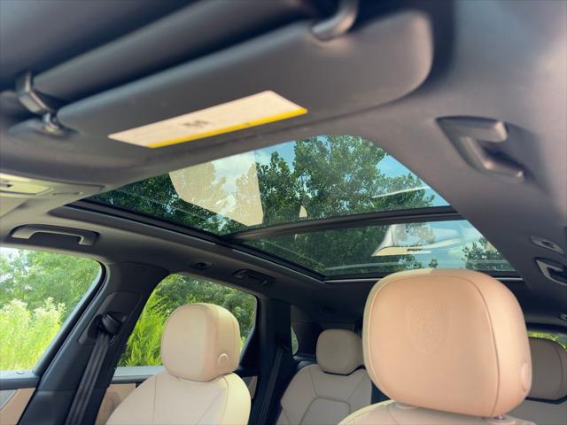 2024 Porsche Cayenne Unknown