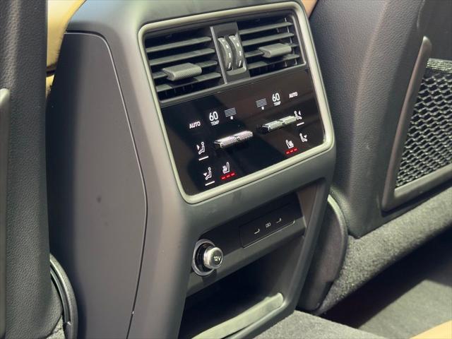 2024 Porsche Cayenne Unknown
