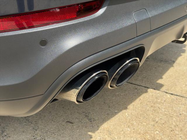 2024 Porsche Cayenne Unknown