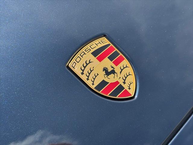 2024 Porsche Cayenne Unknown