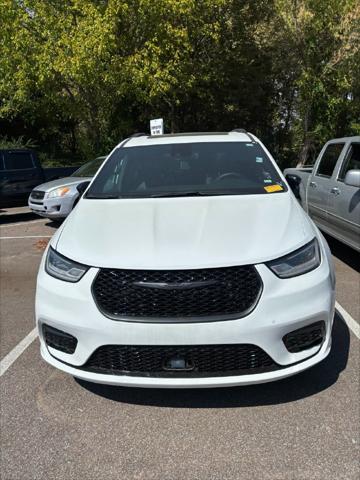 Used 2025 Chrysler Pacifica Limited For Sale in OLIVE BRANCH RD, MS