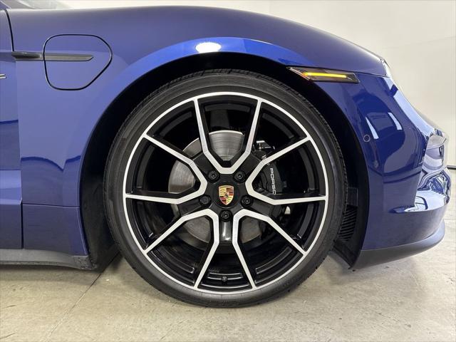 2025 Porsche Taycan Unknown