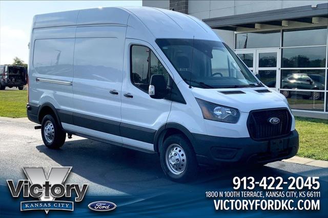 2024 Ford Transit Cargo Van Base for sale in Kansas City, KS