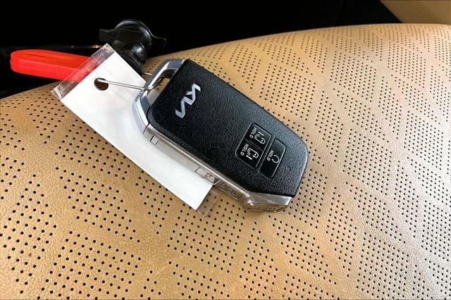 Used 2023 Kia Carnival MPV LX Seat Package For Sale in Millington, TN