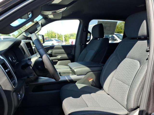 2026 Ram 1500 Express Crew Cab 4x4 57 Box