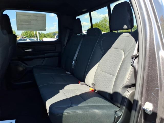 2026 Ram 1500 Express Crew Cab 4x4 57 Box