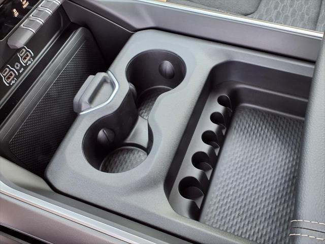 2026 Ram 1500 Express Crew Cab 4x4 57 Box